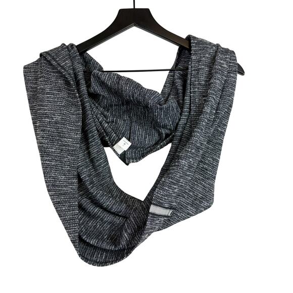 Lululemon Vinyasa Wrap Snap Button Scarf Gray Black - OS - Picture 1 of 6